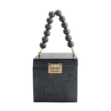 Pretty Pearl Clutch
