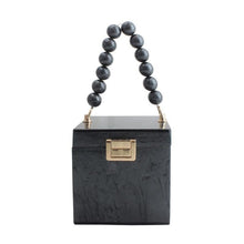 Pretty Pearl Clutch