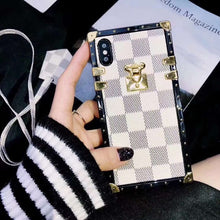 Loui Locket case