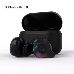 True wireless Earbuds