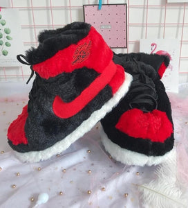 Kicks slippers